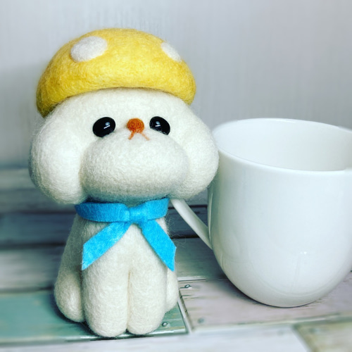 羊毛フェルト 犬 きのこ 帽子 赤 青 黄 かぶりワンコのまるふぃ 羊毛