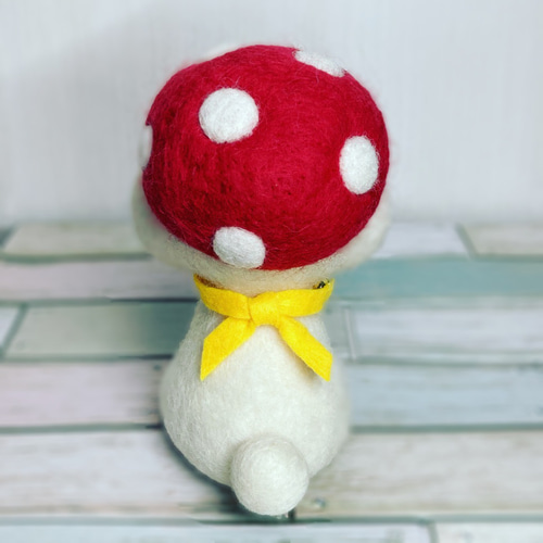 羊毛フェルト 犬 きのこ 帽子 赤 青 黄 かぶりワンコのまるふぃ 羊毛