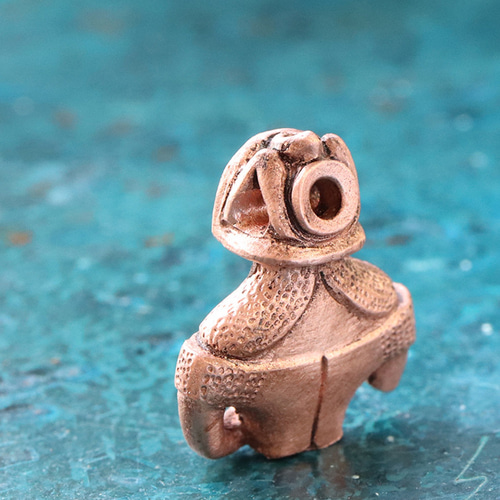 ネコのような黒駒土偶 ペンダントミニオブジェ (659-321) その他