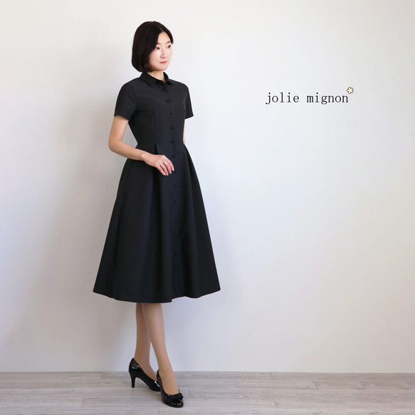 jolie mignonエアロストレッチ素材 襟付き半袖ワンピース クラシカルな雰囲気の大人ワンピース】エアロストレッチ素材 襟