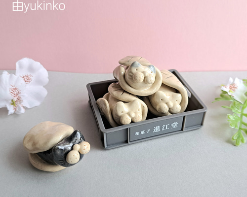 ■もち■ ハンドメイド商品 かしわもちにゃんこ その他置物 ゆきんこ 通販 15667445｜Creema