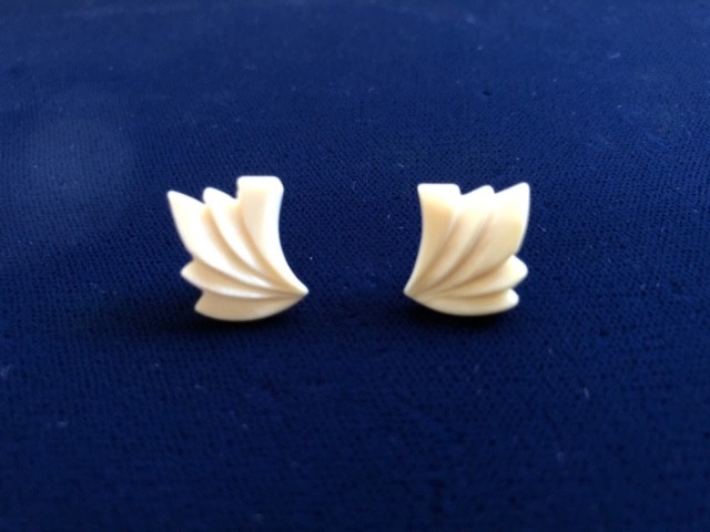象牙　K18ピアス　YH-11