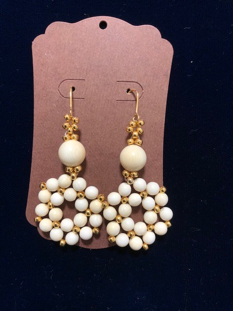 象牙　ピアス（ゴールド）CH-24※