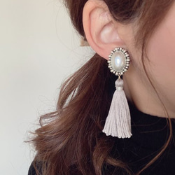 Oval pearl stitch × tassel pierce/earring(GRAIGE) 4枚目の画像