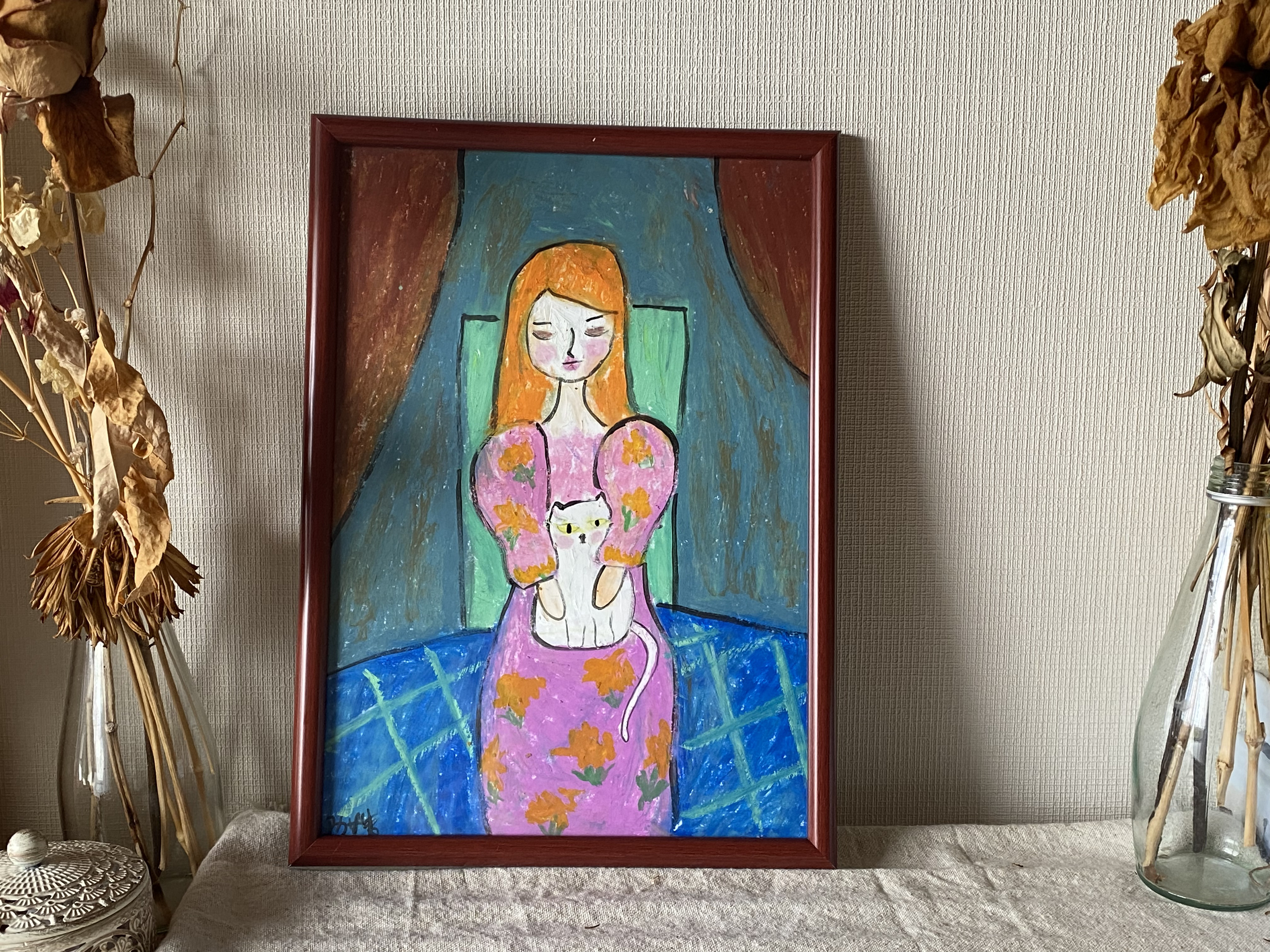 絵画 。壁掛け絵原画手描き【部屋の中で花瓶を片付ける少女とかわいい白猫ちゃん】 絵画 。壁掛け絵原画手描き【部屋の中で花瓶を片付ける少女と