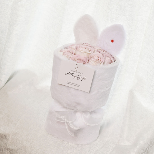 うさぎブーケ　ワンホンブーケ　花束　白うさぎ | Lièvre Blanc Bouquet 予めご了承下さいませ