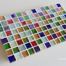 【Y様オーダー品・サイズ変更】カラフルMix 脚付 ガラスモザイクタイルのディスプレイトレイ 飾り棚 10枚目の画像