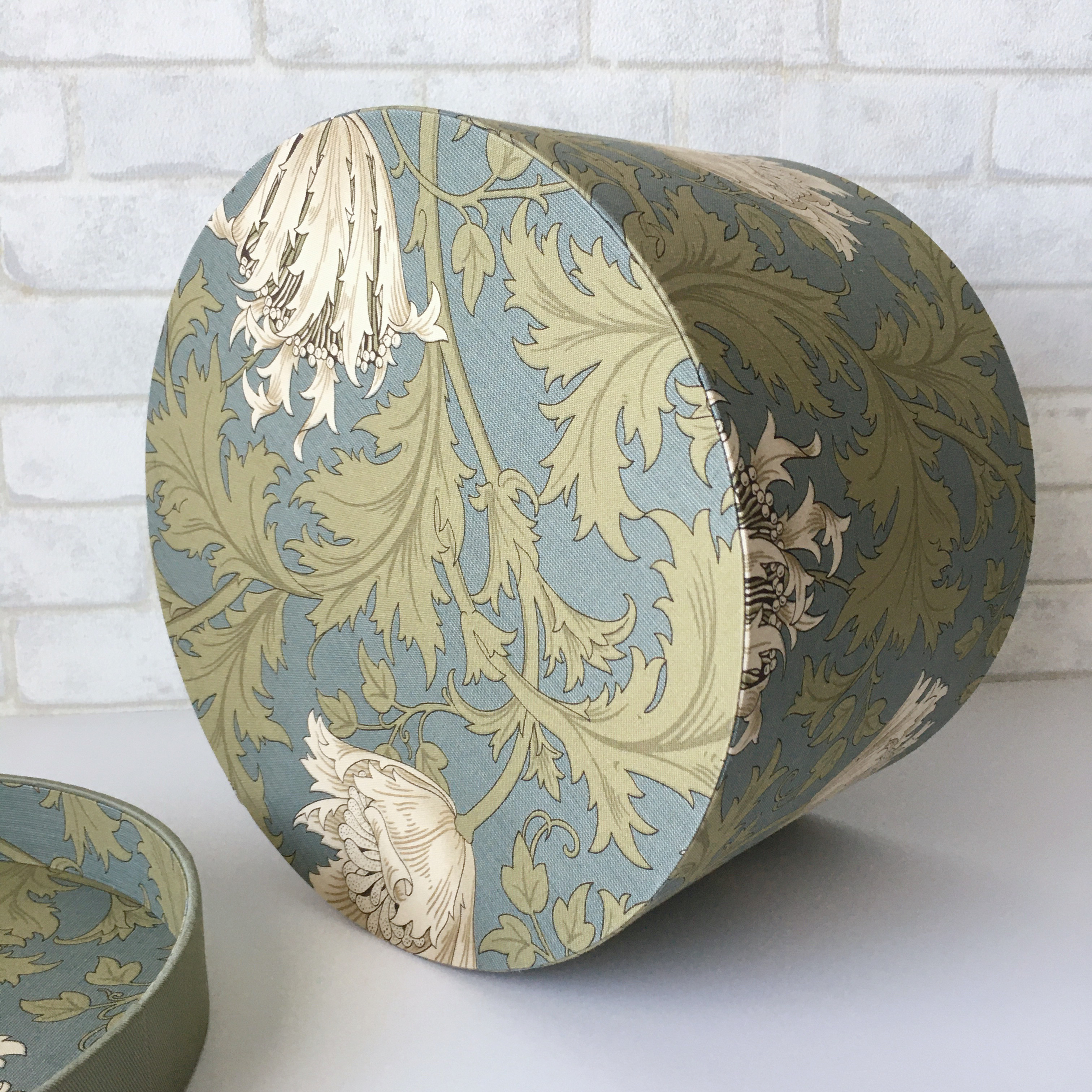 【受注制作】丸箱Lサイズ〈カルトナージュ〉アネモネ柄