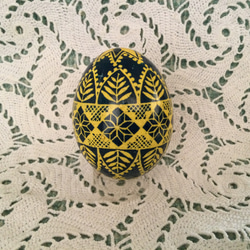 イースターエッグ(PYSANKY)  本物の卵です(๑˃̵ᴗ˂̵) 2枚目の画像