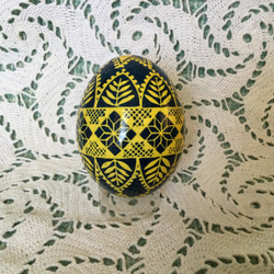 イースターエッグ(PYSANKY)  本物の卵です(๑˃̵ᴗ˂̵) 1枚目の画像