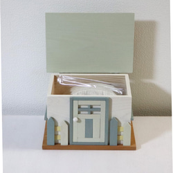 かわいいお家の小物入れ　木製　マスクケース（小）（リリーグリーン＆ピスタチオグリーン） 4枚目の画像