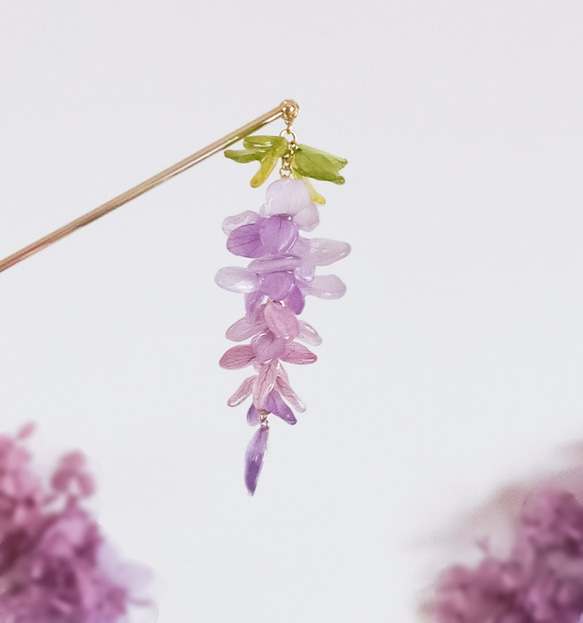 【生花細工】【受注制作】本物のお花　藤の房の揺れる髪飾り／かんざし／簪  ヘッドドレス 淡紫 藤ハンドメイド2024 1枚目の画像