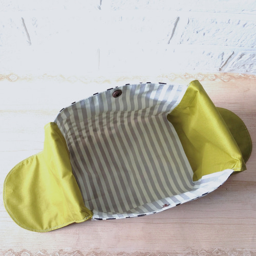 リボン結びお弁当袋 《ダルメシアン柄×イエローグリーン》スナップ