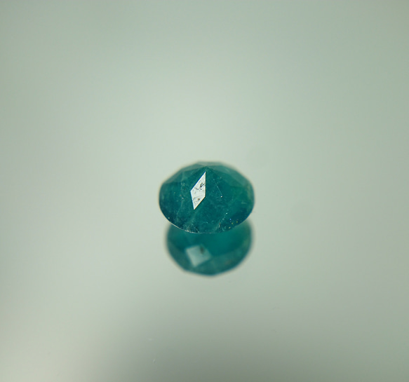 ソーダライト グリーンソーダライト 0.45ct ⭐2035 6枚目の画像