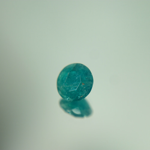ソーダライト グリーンソーダライト 0.45ct ⭐2035 天然石 べる