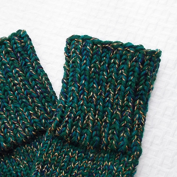 23.5～24.5㎝くらいの方用 厚手の手編み靴下 ウール100％ 毛糸を約225ｇ以上使用した分厚い靴下（58） 2枚目の画像