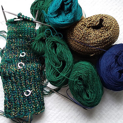 23.5～24.5㎝くらいの方用 厚手の手編み靴下 ウール100％ 毛糸を約225ｇ以上使用した分厚い靴下（58） 6枚目の画像