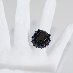Chatty 戒指 106 均碼珠繡戒指黑色超大戒指深色 第2張的照片