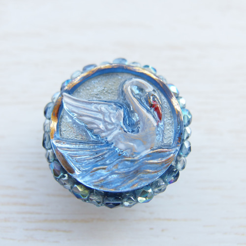 スワン ピンブローチ www.alberobello.se