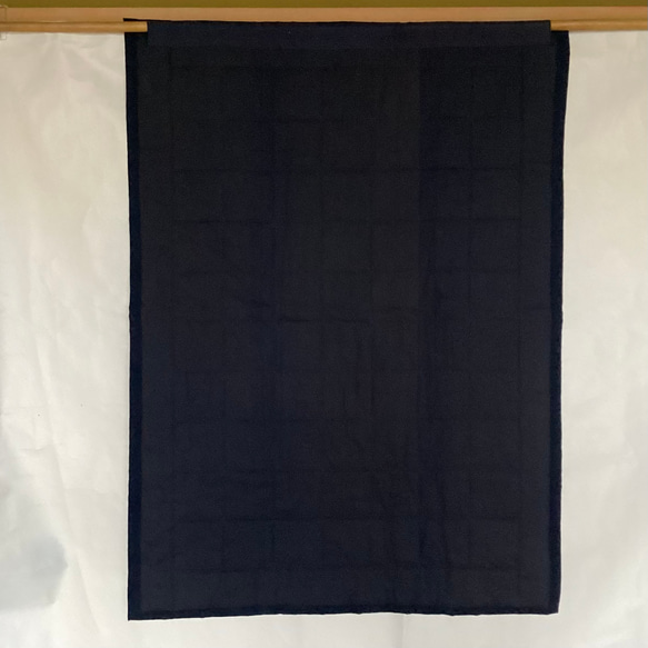 藍染め布とかすりのパッチワークタペストリー 