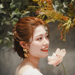 ダブルフラワーピアスブライダル花嫁　ブライダルアクセサリー　ウェディングアクセサリー 4枚目の画像