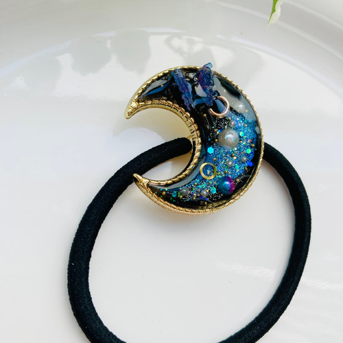 レジンヘアゴム 三日月　シェル　お花　ちょうちょ　ブラック レジンヘアゴム 三日月 シェル お花 ちょうちょ ブラック