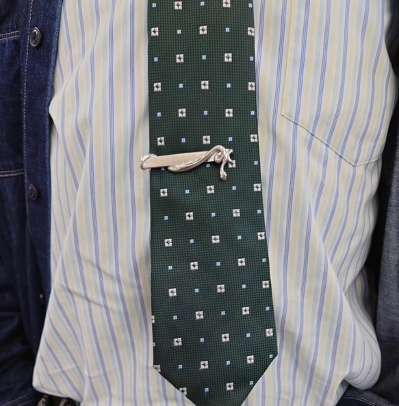 スネークのネクタイピン　シルバー製 5枚目の画像