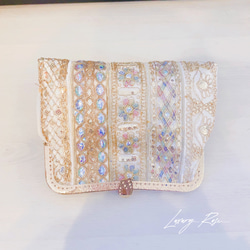 魅惑のオーロラに輝く❤︎フランス&インド高級刺繍レースクラッチ❤︎フォーマルにも、、、ミニバッグフォーマルバッグ 6枚目の画像