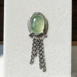 プレナイト ブローチ / Prehnite Brooch 4枚目の画像