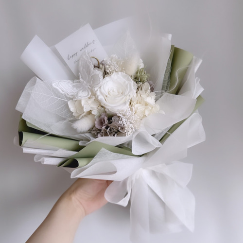 グリーン系 ふんわり♡蝶々舞う花束 ラッピングブーケ ドライフラワー