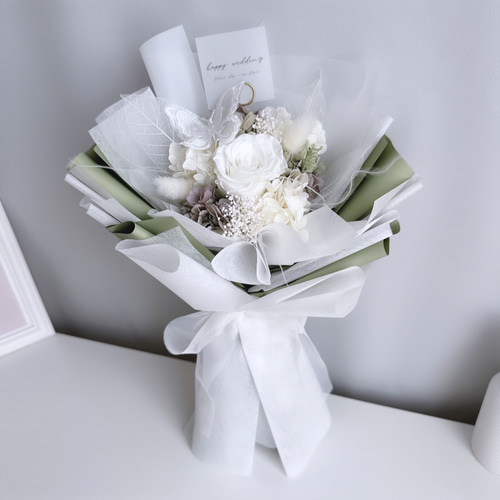 グリーン系 ふんわり♡蝶々舞う花束 ラッピングブーケ ドライフラワー