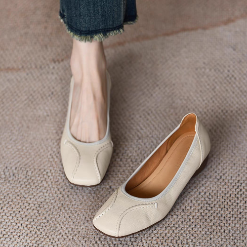 外反母趾にやさしい靴をお探しの方に！ぺたんこ パンプス 幅広