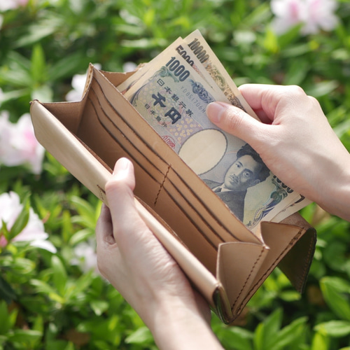 うちの子似顔絵でイラスト染色の本革長財布【受注制作】 写真から  