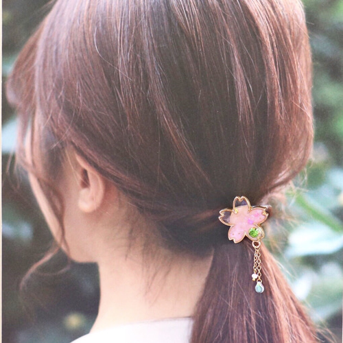 桜と夜桜のビジュー✨レジンポニーフック♡ ポニーフック・ヘアカフス