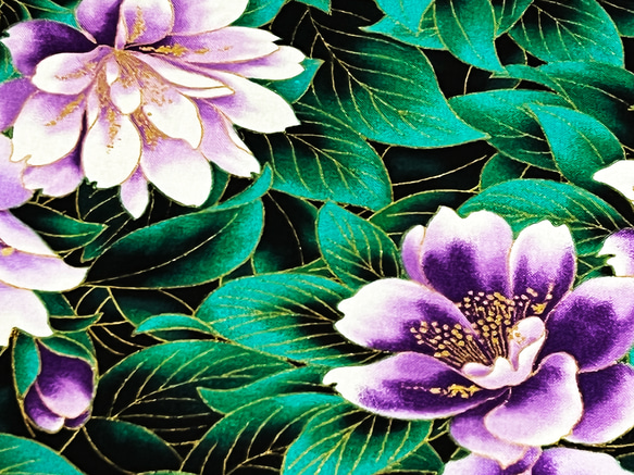 Robert Kaufman 110cm x 50cmずつ切売 - ピーコックガーデン (Flowers/Purple) 2枚目の画像