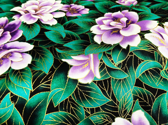 Robert Kaufman 110cm x 50cmずつ切売 - ピーコックガーデン (Flowers/Purple) 3枚目の画像