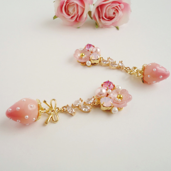 【再販】Flower Bijou & Pink Strawberry ～Leaf～　イヤリング/ピアス/花/イチゴ 5枚目の画像