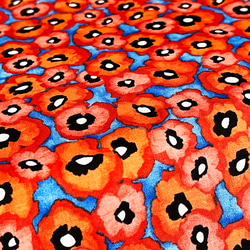 Laura Gunn 110cm x 50cmずつ切売 - 小さな赤いポピーの花/Blue 3枚目の画像