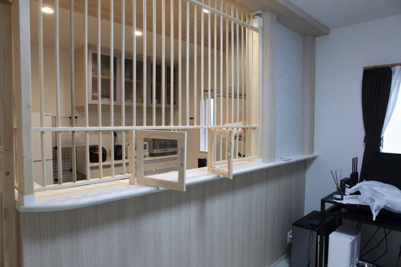 ★ 猫の侵入防止柵「猫柵」カウンターキッチン用・扉は引き戸！★ 