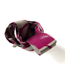 【訳あり】レトロな帯枕・帯板・仮紐・収納バッグセット　銘仙　赤紫地に緑羽の鳥 8枚目の画像