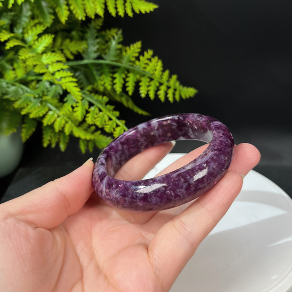 超稀有 紫色 鋰雲母手鐲 58MM 玉化閃片 祖母晶手環 平衡心靈和精神 第6張的照片