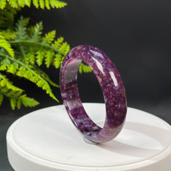 超稀有 紫色 鋰雲母手鐲 58MM 玉化閃片 祖母晶手環 平衡心靈和精神 第2張的照片
