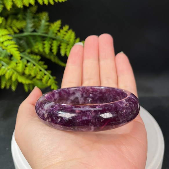 超稀有 紫色 鋰雲母手鐲 58MM 玉化閃片 祖母晶手環 平衡心靈和精神 第7張的照片