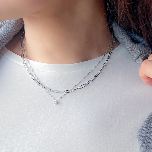 金属アレルギー対応！Heart＆Cupid一粒ネックレスの重ね付け