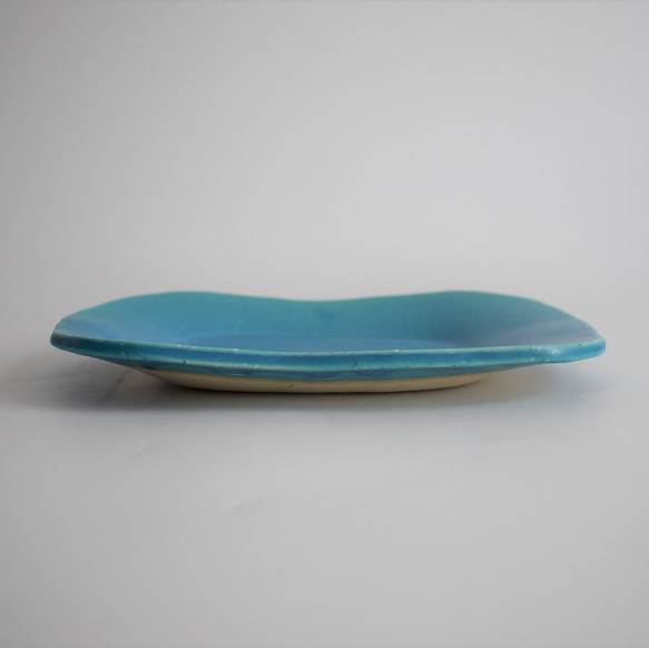 ゆるりスクエア型中皿(マット/水色/ブルー/トルコブルー/白御影土） 4枚目の画像