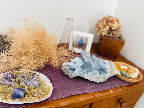 【ゲリラ値下げ！！】夫婦円満！セレスタイト(天青石)原石܀良品マダガスカル産 天青石 マダガスカル産のセレスタイトは清涼感を感じる透明度のある水色が特徴です