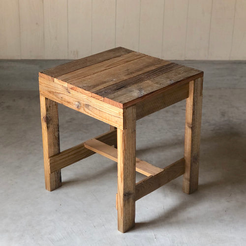 流木のスツール-3