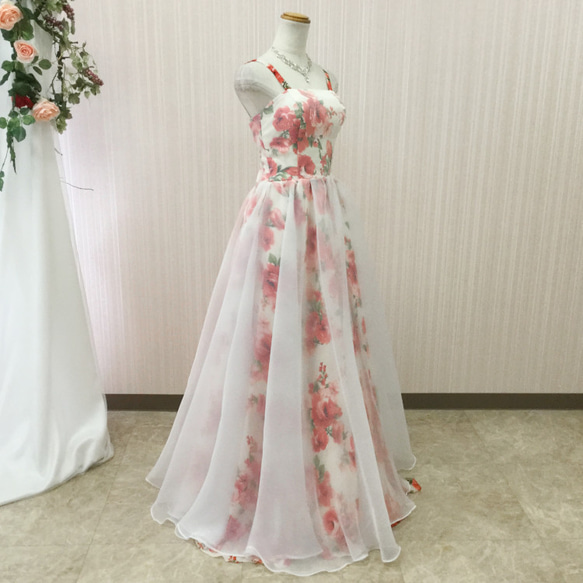 カラードレス ロングドレス 結婚式 演奏会 花柄ドレス オフホワイト×花柄 肩紐付き cd32050 14枚目の画像