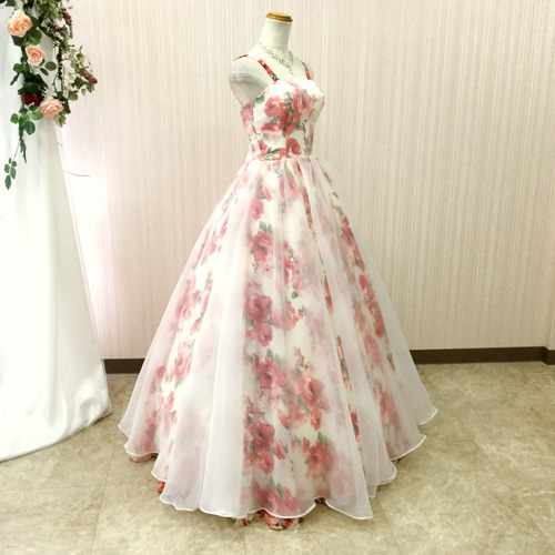 カラードレス【ウエディングドレス】 カラードレス ステージ　花柄 カラードレス　ドレス