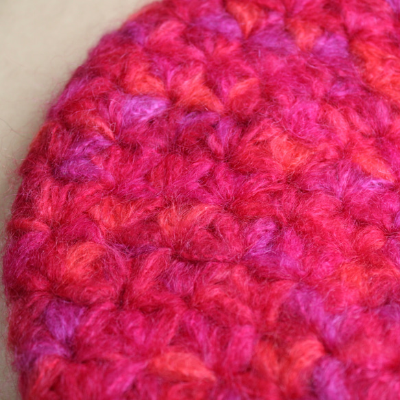リフ編みのベレー帽　赤系ミックスカラー（モヘア＆ウール） 6枚目の画像